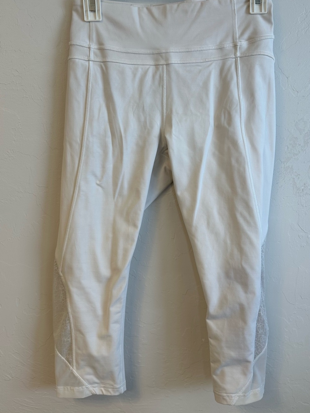 lululemon athletica White short Capri Leggings with Mesh Panels
